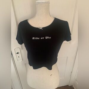 Black cropped shirt with white embroidery on the front